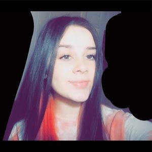 Meet your Posher, Lexie